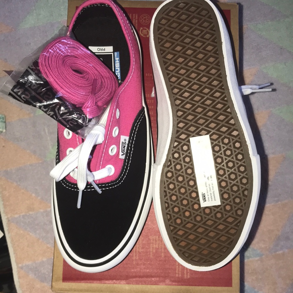 >Ⓜ️AUTHENTIC PRO ULTRA CUSH HD LOW TOP  LACE UP BRAND NEW VANS 😍 UNISEX - Picture 4 of 15